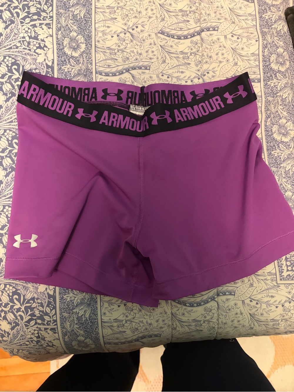 Under Armour Magenta Women's Compression Bike Shorts with Logo Waistband